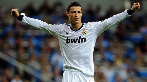 意天空：劳塔罗已回国米参加合练，预计和图拉姆首发出战德比（意天空：劳塔罗回归国米合练，预计与图拉姆搭档首发战德比）