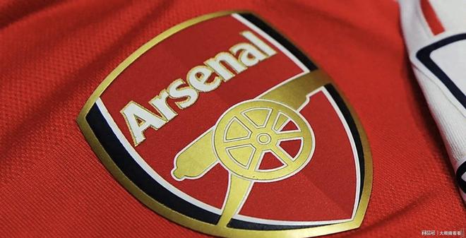 小法：我吃着爆米花看阿森纳vs拜仁，这场比赛能学到很多东西（法布雷加斯：边嗑爆米花看阿森纳对拜仁，这场比赛收获颇丰）