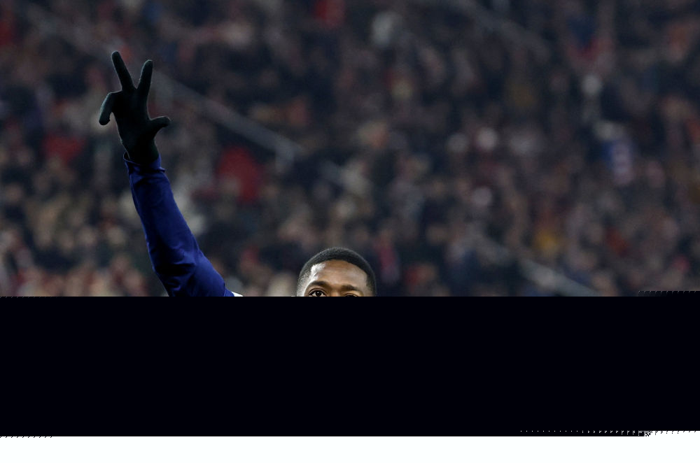 NBA战报：东契奇31分，詹姆斯赛季新高29分，湖人112-108险胜76人（湖人112-108险胜76人：詹姆斯轰赛季新高29分，东契奇砍下31分）