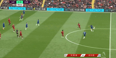 哈登盛赞火箭略显心酸！示意队友接球无1人回应 快船暴雷解体渐近？（哈登力赞火箭却难掩辛酸：招手找接应无人理会，快船崩盘在即？）