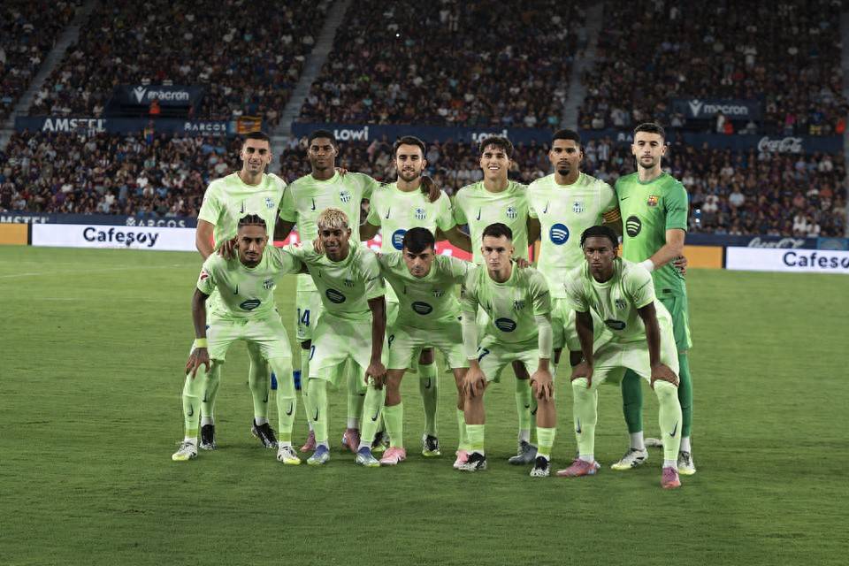 F1阿布扎比站：强势拿下一练第1+二练第1，诺里斯：不太满意（F1阿布扎比站：连夺一练、二练第一，诺里斯仍表示不太满意）