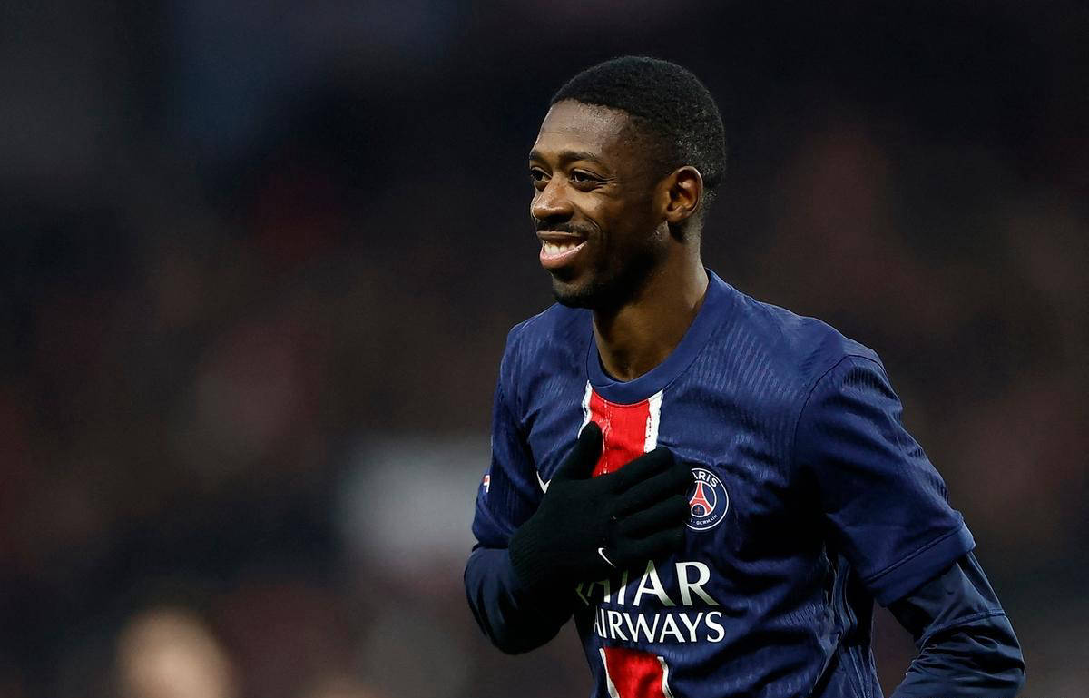 父亲：圣地亚哥从未讨论过离开的可能性，他在米兰很开心（父亲：圣地亚哥从未提及离队，他在米兰过得很开心）